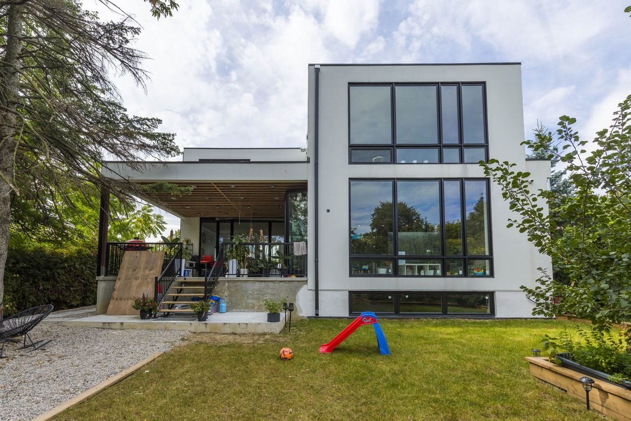 Rear elevation with backyard — Donnavale Dr design and build